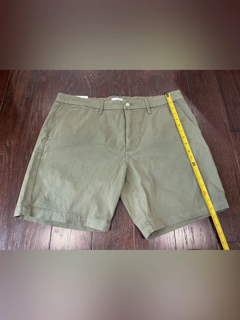 Joe's Jeans The Palmer Modern Trouser Shorts Men Size 38 Olive Green Classic NEW